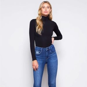 NWT Good American Good Touch
Bodysuit - Size 4 (XL)